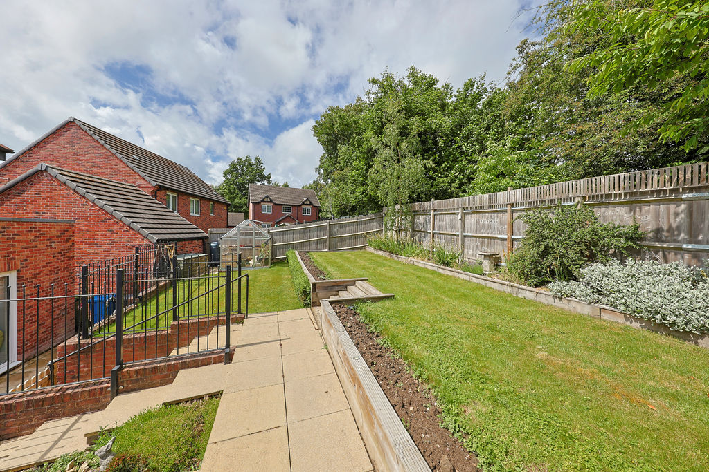 Pomegranate Road Newbold